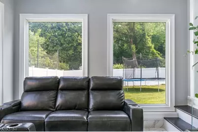 132 Parkside Rd, Plainfield, NJ 07060 - Photo 8