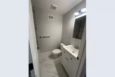 465 Hawthorne Avenue, Newark, NJ 07112 - Photo 10