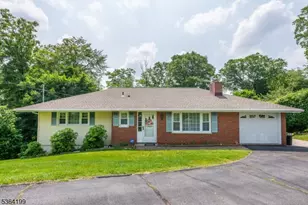 11 Putters Rd, Roxbury Township, NJ 07876 - Photo 1