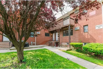 204F Terhune Ave #F, Lodi, NJ 07644 - Photo 1