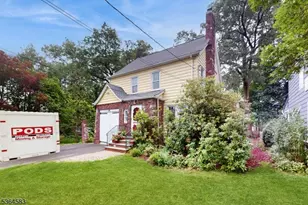 18 La Salle Ave, Cranford Township, NJ 07016 - Photo 1