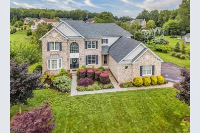 28 Sovereign Dr, Mount Olive, NJ 07836 - Photo 1