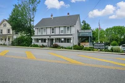 11 Vernon Ave, Hamburg, NJ 07419 - Photo 2