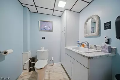 11 Vernon Ave, Hamburg, NJ 07419 - Photo 22