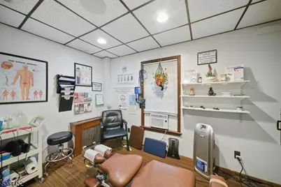 11 Vernon Ave, Hamburg, NJ 07419 - Photo 20