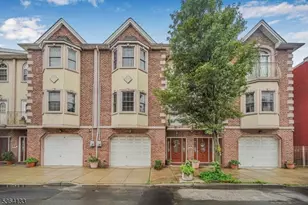 129 Niagara St, Newark, NJ 07105 - Photo 1