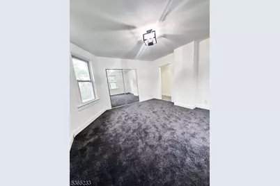 53 Hille Pl #2, Ridgefield, NJ 07660 - Photo 2