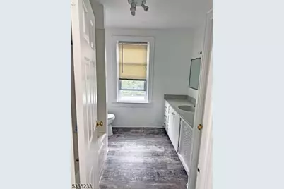 53 Hille Pl #2, Ridgefield, NJ 07660 - Photo 6