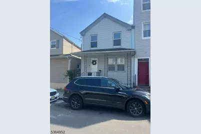 255 E Kinney St, Newark, NJ 07105 - Photo 2