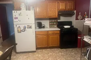 255 E Kinney St, Newark, NJ 07105 - Photo 4