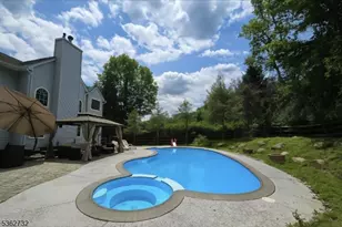 522 Stanhope Rd, Byram Township, NJ 07871 - Photo 1