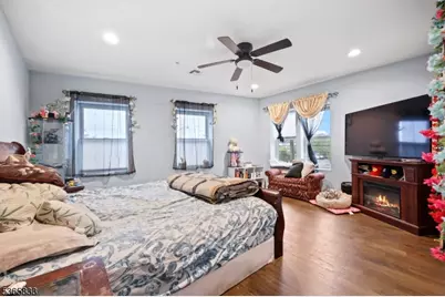 19 Franklin St, Bloomfield, NJ 07003 - Photo 8