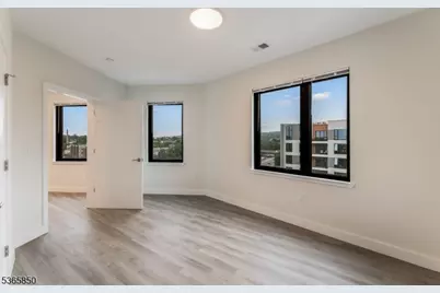 72 S Essex Ave #518, Orange, NJ 07050 - Photo 12