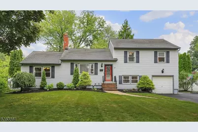 17 Armstrong Dr, Clark Township, NJ 07066 - Photo 1