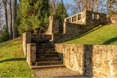 12 Canfield Rd, Morris Township, NJ 07960 - Photo 4