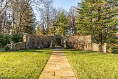 12 Canfield Rd, Morris Township, NJ 07960 - Photo 8