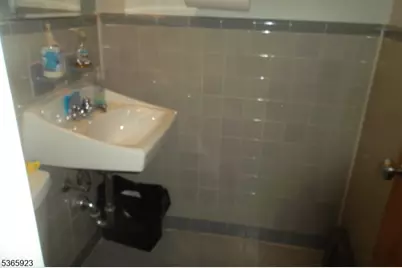 1050 Clifton Ave, Clifton, NJ 07013 - Photo 2