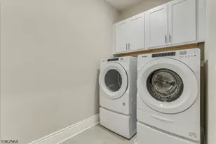 302 Tiffany Wy, Watchung, NJ 07069 - Photo 24