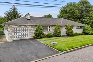 35 Hillside Ave, Netcong, NJ 07857 - Photo 2