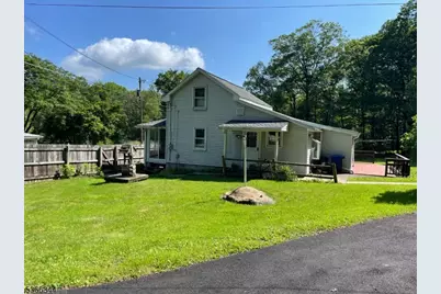 196 Rockport Rd, Mansfield Township, NJ 07865 - Photo 1