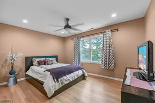 301 Berkley Ave, Montgomery Township, NJ 08502 - Photo 44