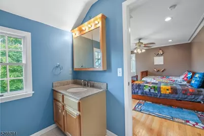 301 Berkley Ave, Montgomery Township, NJ 08502 - Photo 36