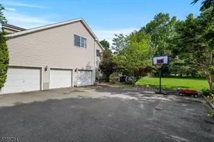 301 Berkley Ave, Montgomery Township, NJ 08502 - Photo 50