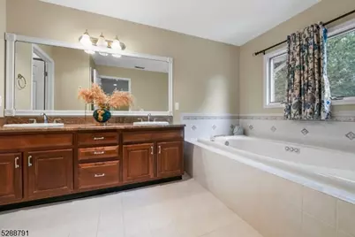 301 Berkley Ave, Montgomery Township, NJ 08502 - Photo 30