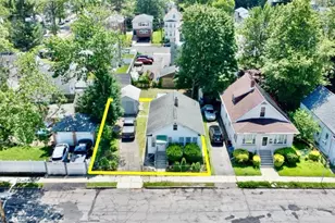 10-12 Medbourne Ave, Irvington, NJ 07111 - Photo 20