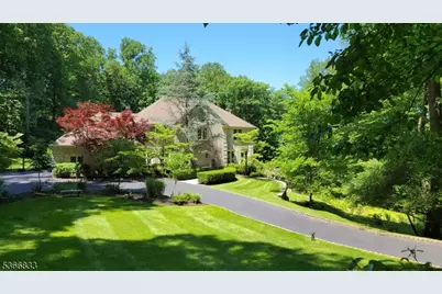 51 Twin Brooks Trl, Chester, NJ 07930 - Photo 1