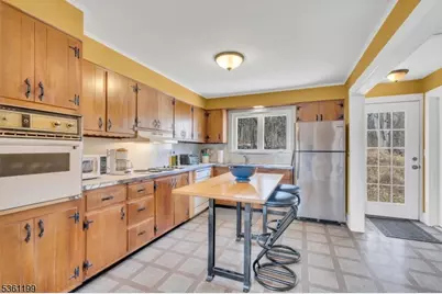 1595 Route206, Bedminster Township, NJ 07921 - Photo 16