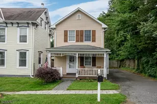 439 Old Main St, Franklin Township, NJ 08802 - Photo 1