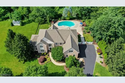 24 Montfort Dr, Montgomery Township, NJ 08502 - Photo 1