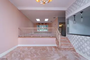 34 Lincoln St, Roseland, NJ 07068 - Photo 12