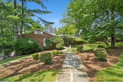 27 Cornell Dr, Livingston, NJ 07039 - Photo 1