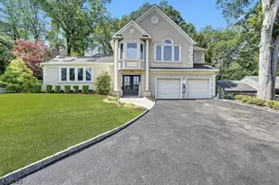 10 Outlook Way, Springfield, NJ 07081 - Photo 1