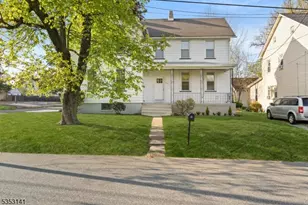 612 Avenue A, Lopatcong Township, NJ 08865 - Photo 1