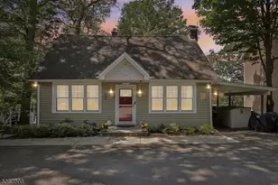 105 Upper Lakeview Ave, Ringwood, NJ 07456 - Photo 1