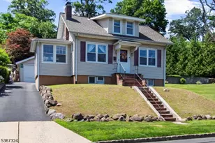 7 Park Ave, Summit, NJ 07901 - Photo 1