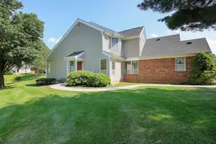 85 Violet Ct, Readington, NJ 08889 - Photo 1