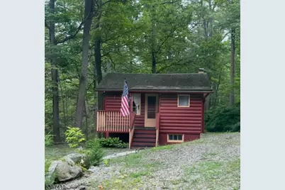 5 Maple Rd, Vernon, NJ 07461 - Photo 1