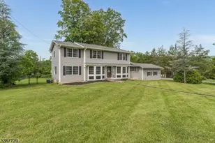 5 Mountain View Ave, Washington Township, NJ 07853 - Photo 1