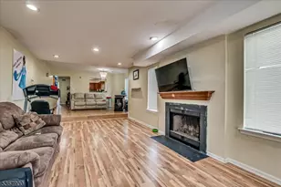 1702 Amanda Ct, Piscataway Township, NJ 08854 - Photo 8