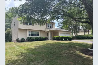 27 Rolling Rd, Franklin Township, NJ 08873 - Photo 1