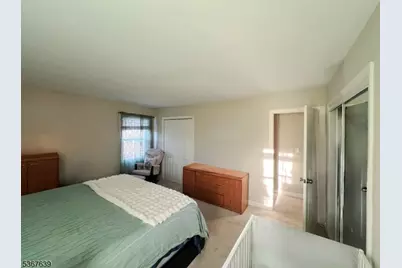 29 Billings Rd, Hopatcong, NJ 07843 - Photo 12