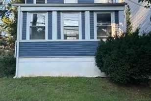 52 Smith St, Irvington, NJ 07111 - Photo 1