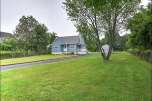 107 Pearl St, Bridgewater, NJ 08807 - Photo 1