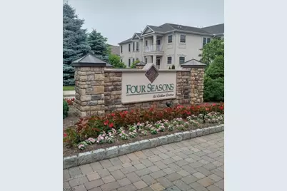 605 Holly Ln #605, Cedar Grove, NJ 07009 - Photo 1