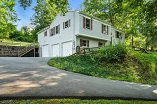 166 Mt Nebo Rd, Milford, NJ 08848 - Photo 1