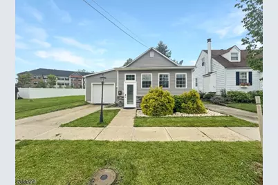 535 Marion St, Bound Brook, NJ 08805 - Photo 1